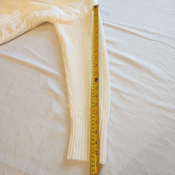 Pink Republic Women’ Sweaters Jacket High Neck Button Down Size Medium NWT - Picture 8 of 9